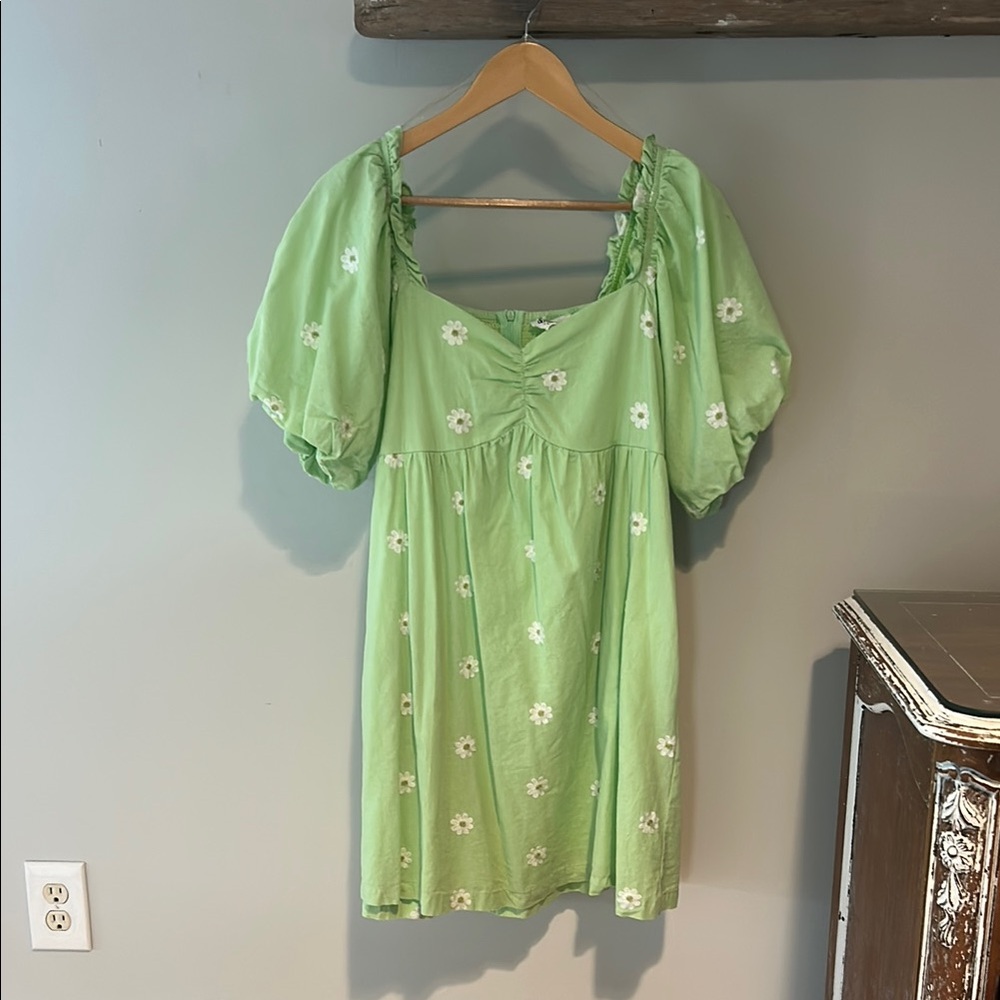 En Merci Tea Green Puff Sleeve Dress with Embroidered White Floral Pattern